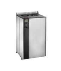 131F6614 FC-302P55KT5E20H1BGXXXXSXXXXAXBXCXXXXDX VLT Automation Drive FC 300 55 KW / 75 HP, 380-500 VAC, IP20 / Chassis, RFI Class A1/B (C1), Brake chopper 
